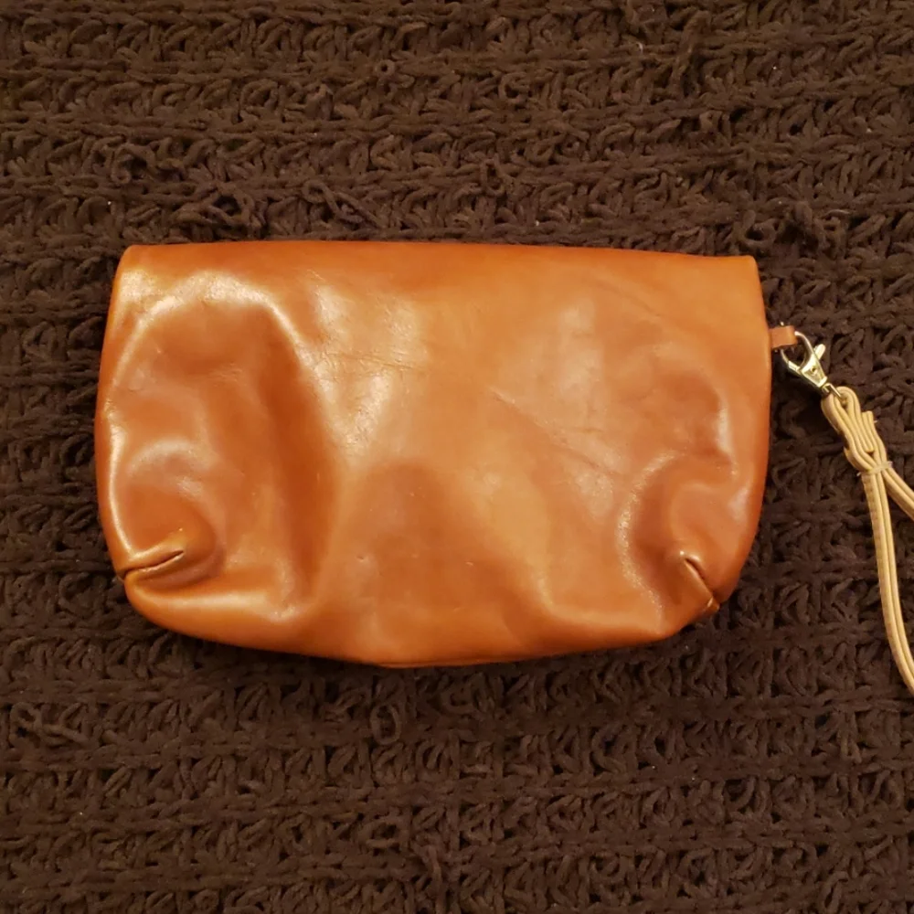 Patricia Nash Leather Fold Over Bag Wristlet Convertible - Picture 3 of 8